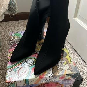 Jeffery Campbell material sure boot